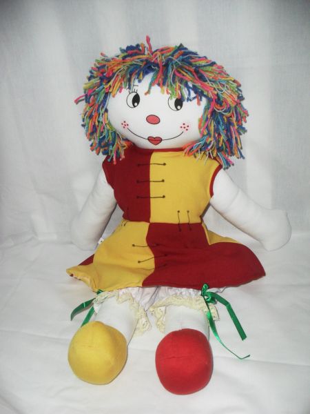 boneca  emilia